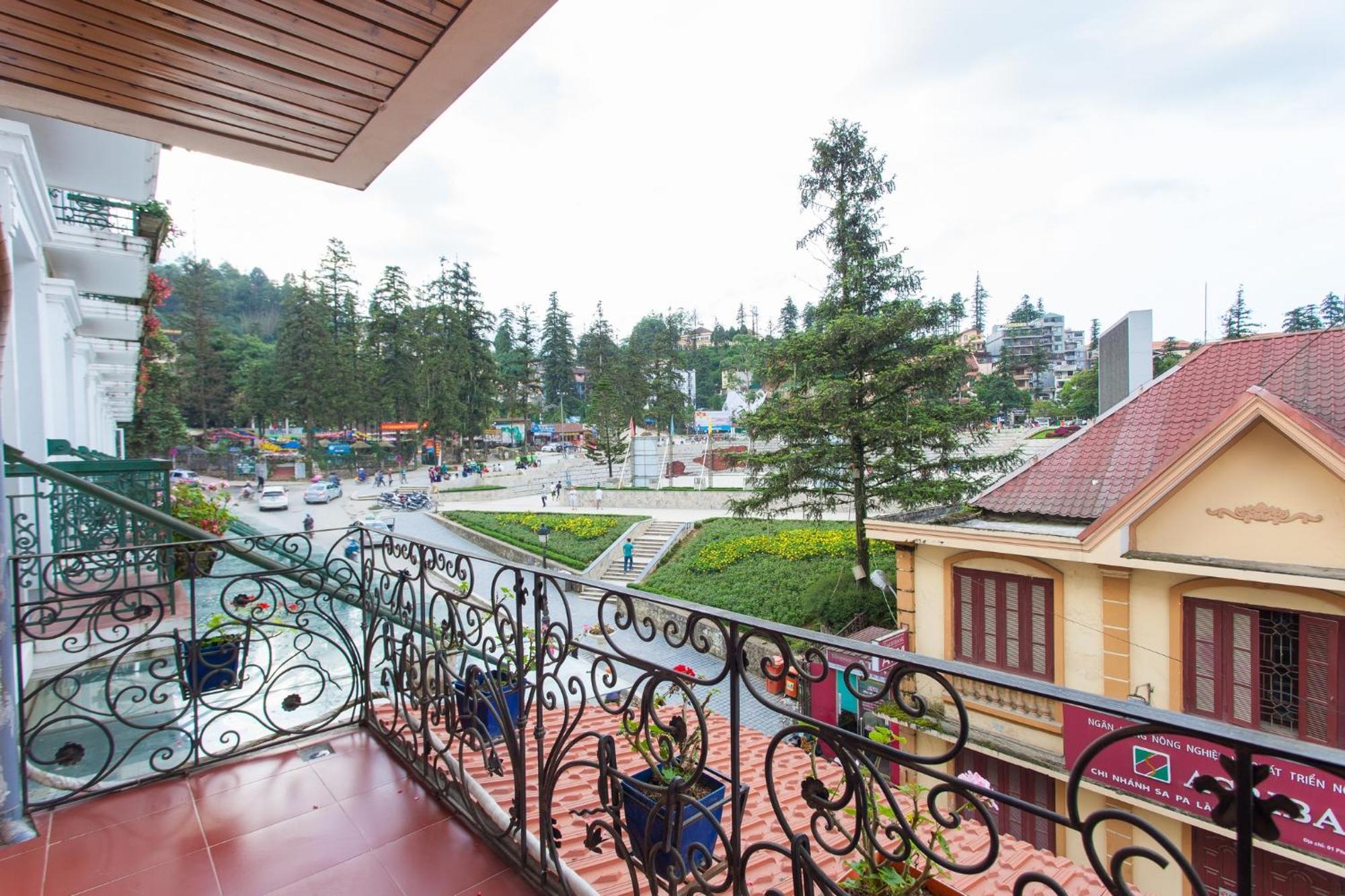 Sapa Centre Hotel Exterior photo